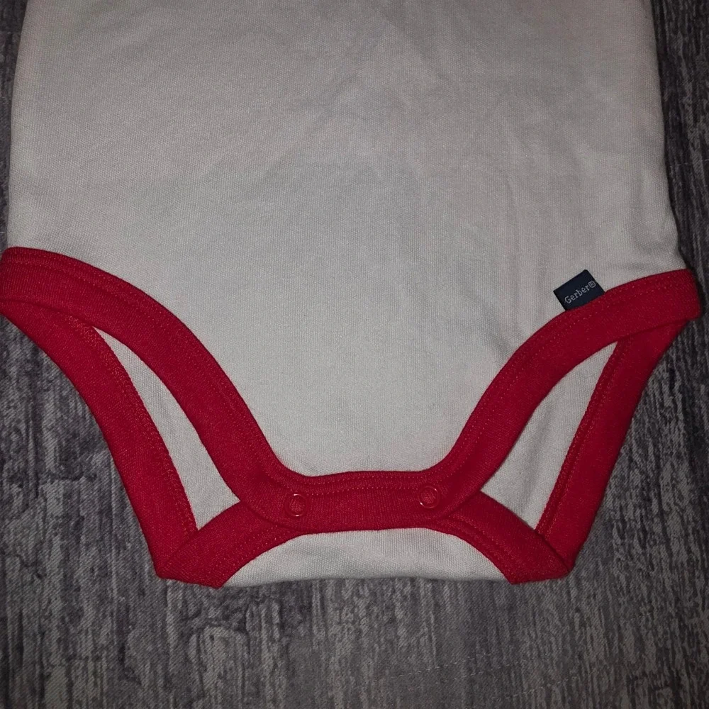 Gerber NFL Team Apparel Kansas City Chiefs Cutie Baby‎ Bodysuit 3-6M White Red